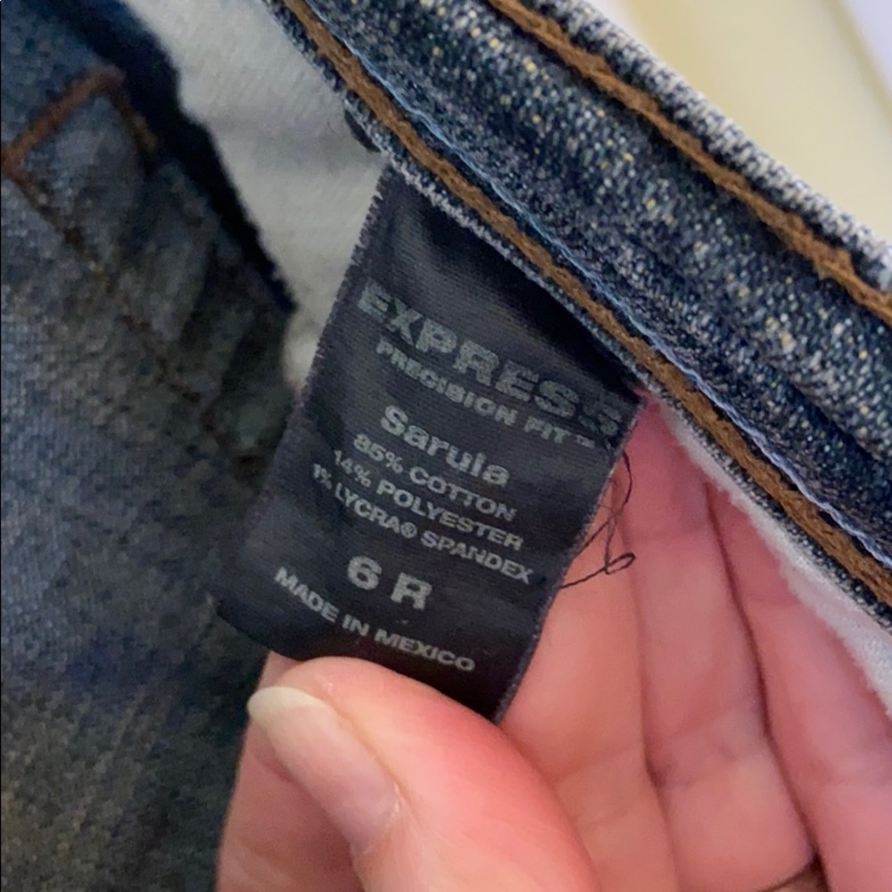Express Jeans - Picture 3 of 4